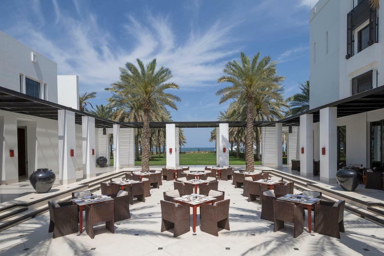 The Chedi Muscat Hotel Exterior foto